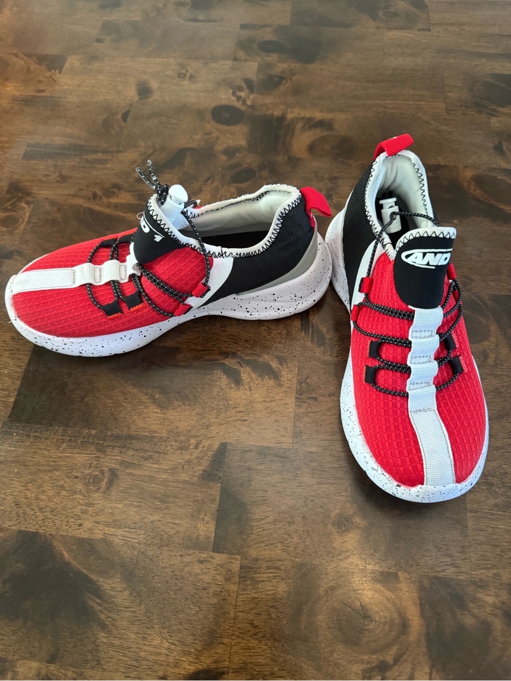 And1 Kids Red, White & Black Slip-On Athletic Sneakers Size 2 New Without Box